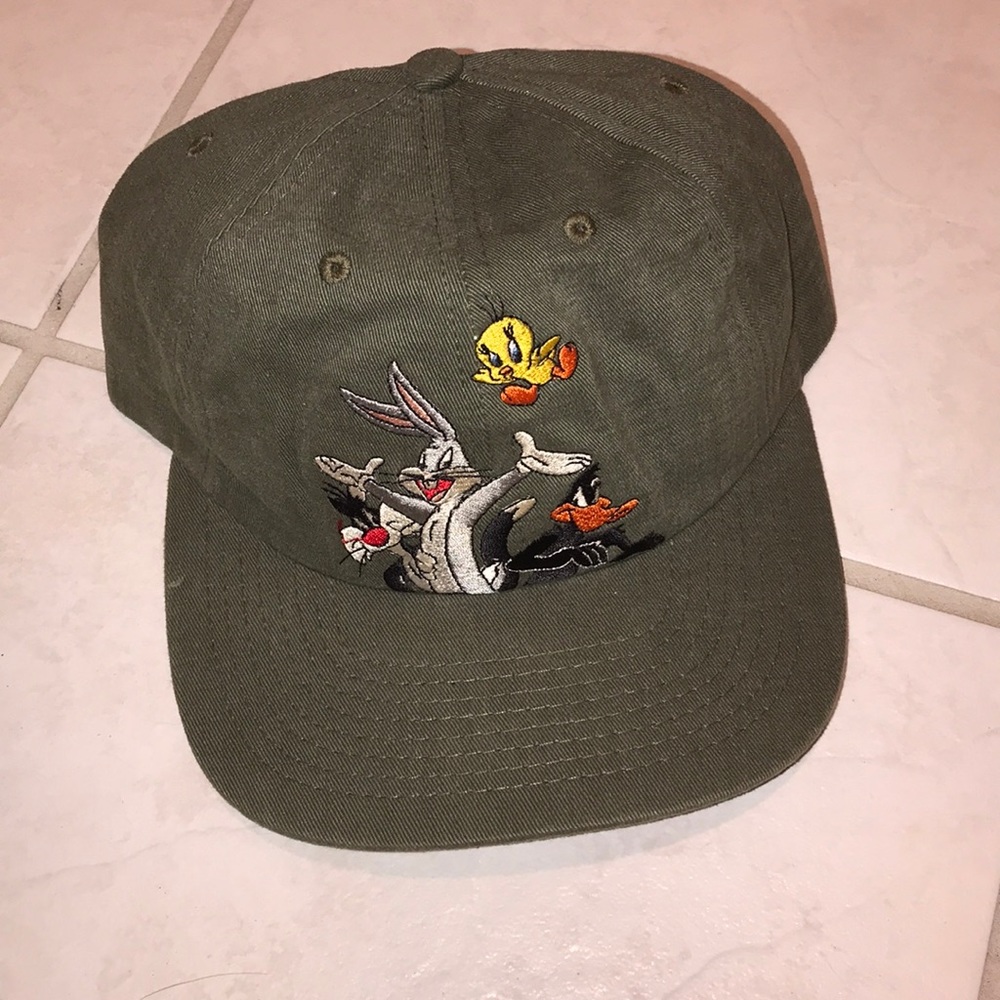 Vintage 1997 Looney Tunes hat